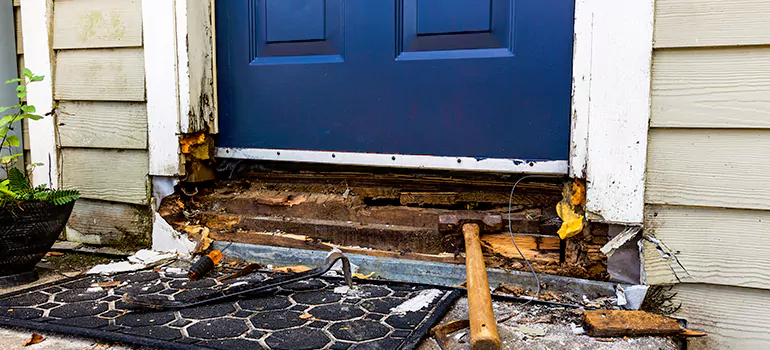 Broken Door Jamb Repair in Orlando, FL