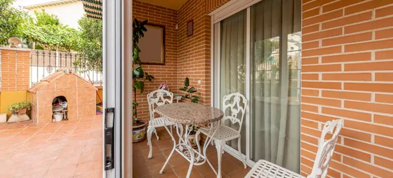 Adding Porch Enclosures To Your Home in Orlando, FL