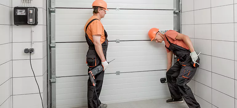 Secure Garage Door Repair in Orlando, FL