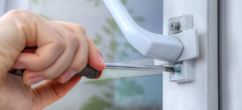 Window Crack Repair in Orlando, FL