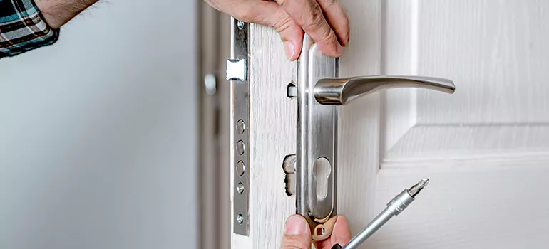 Front Door Knob Repair in Orlando, FL